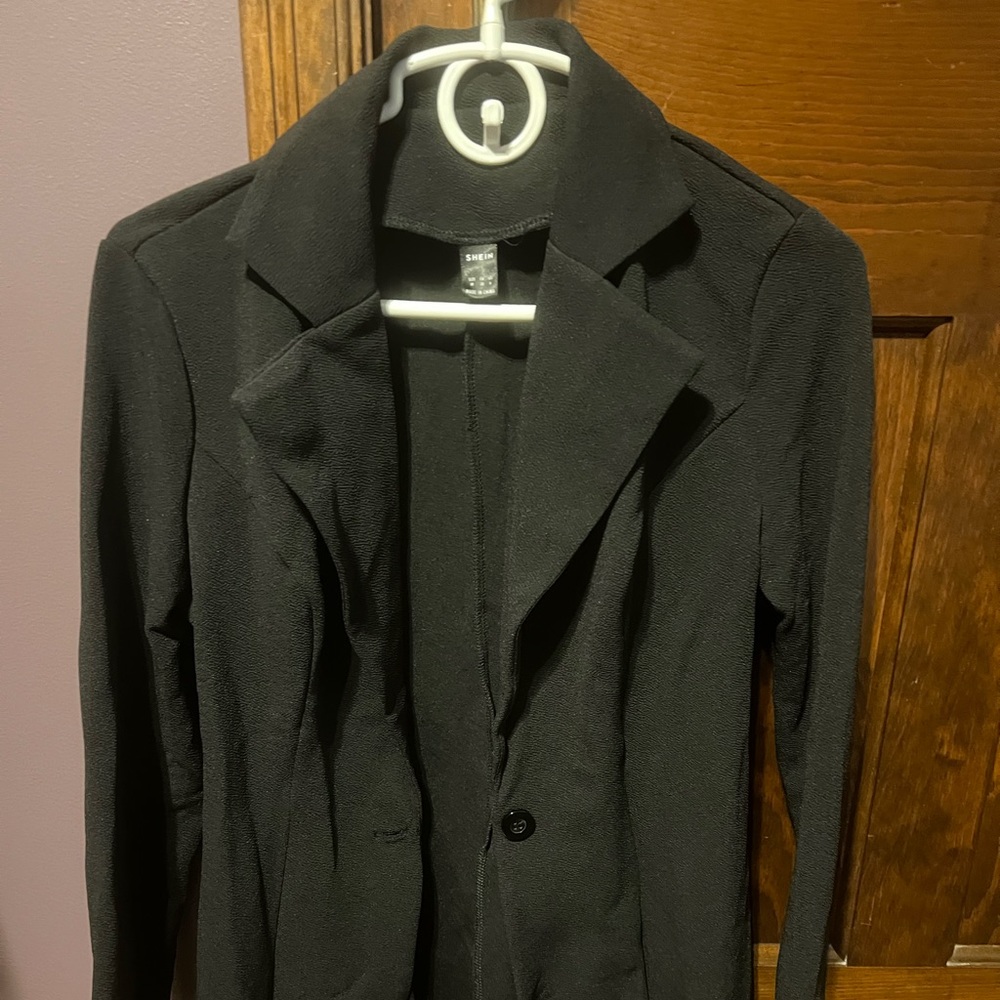 Shien black blazer jacket.